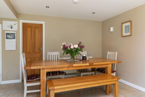 4 bedroom detached house to rent, Olivers Battery Road South, Winchester, SO22