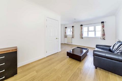 undefined, Charnwood Gardens, London E14