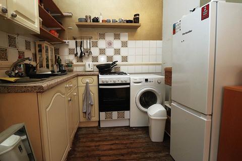 1 bedroom flat to rent, Queens Avenue, London