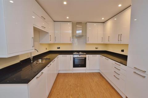 undefined, Beechfield Road, Hemel Hempstead, HP1