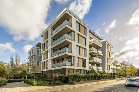 Quebec Way, London SE16