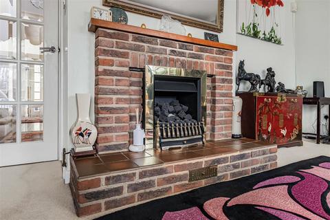 4 bedroom detached house for sale, Thaxted Road, Saffron Walden CB11