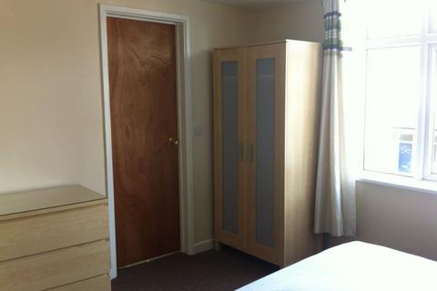 undefined, Elmsthorpe Avenue, Nottingham, Nottinghamshire, NG7