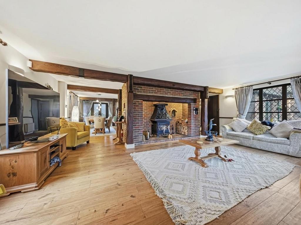 Manor (24).png
