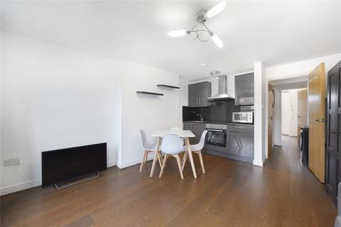 undefined, Hackney Road, London Fields, London, E2