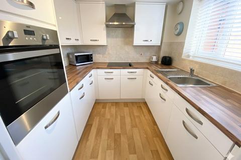 undefined, Park Lane, Surrey GU15