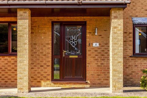 undefined, All Saints Close, Moulton