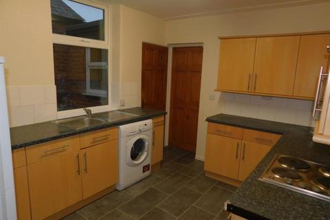 2 bedroom apartment to rent, Sparkenhoe Street, Leicester LE2