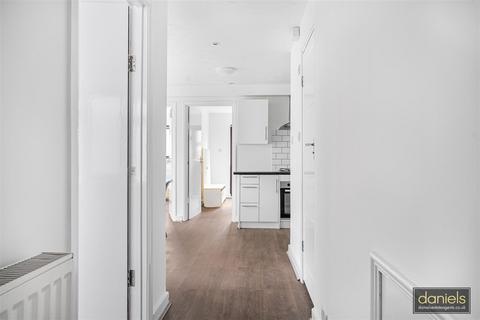 2 bedroom maisonette for sale, Sudbury Avenue, Wembley
