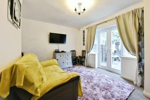undefined, Harbour Farm Road, Greater Manchester SK14
