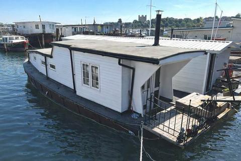 1 bedroom houseboat for sale, Knight Road, Rochester ME2