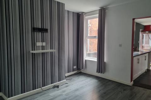 2 bedroom flat to rent, 39 Tickhill Road, Maltby, Rotherham S65 2HH