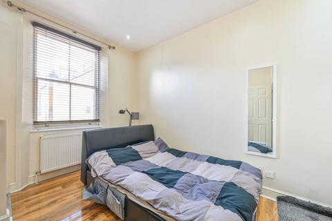 1 bedroom flat for sale, Craven Terrace, Lancaster Gate, London, W2