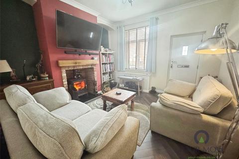 3 bedroom terraced house to rent, High Oak, West Midlands DY5