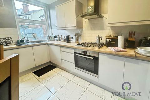 3 bedroom terraced house to rent, High Oak, West Midlands DY5