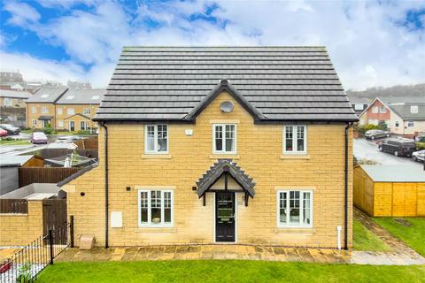 3 bedroom semi-detached house for sale, Oakwell Croft, Batley, West Yorkshire