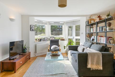 undefined, Kew Bridge Court, Brentford London W4
