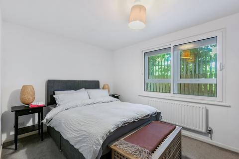 undefined, Kew Bridge Court, Brentford London W4