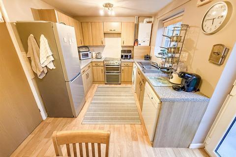 3 bedroom semi-detached house for sale, Cabin Lane, Oswestry