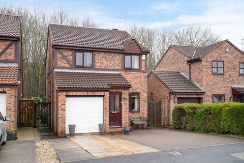 3 bedroom detached house for sale, Alness Drive, York