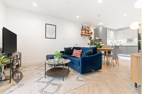 1 bedroom flat for sale, Courthouse Way, London