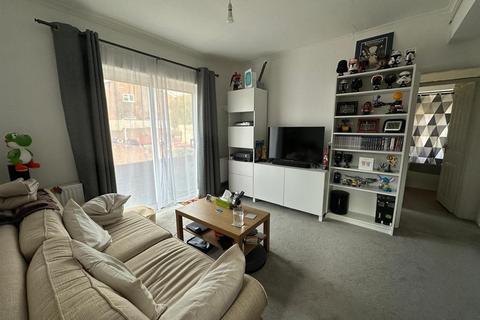 undefined, York Road, Aldershot