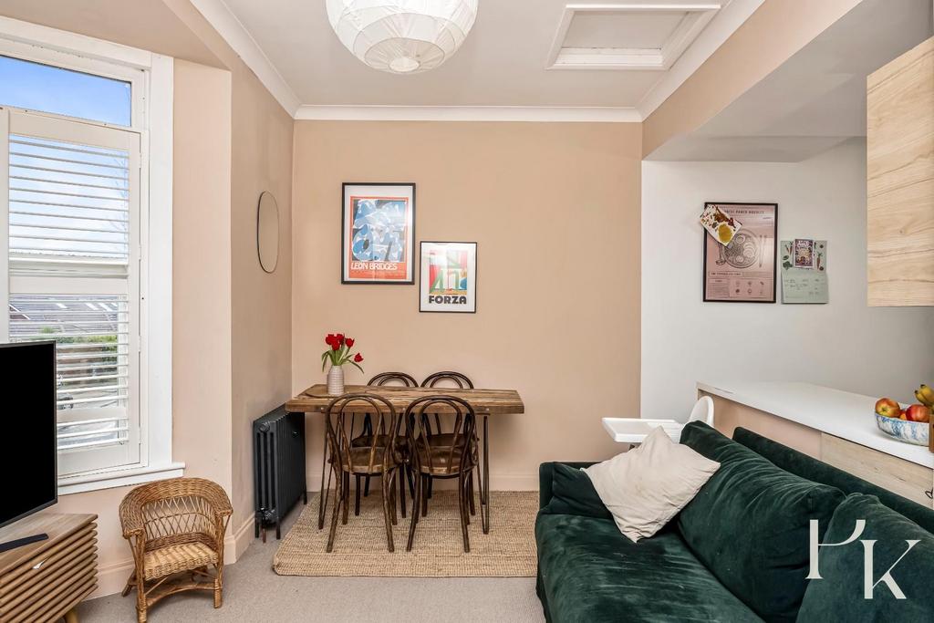 Fonthill Road 25, Flat 2-018.JPG