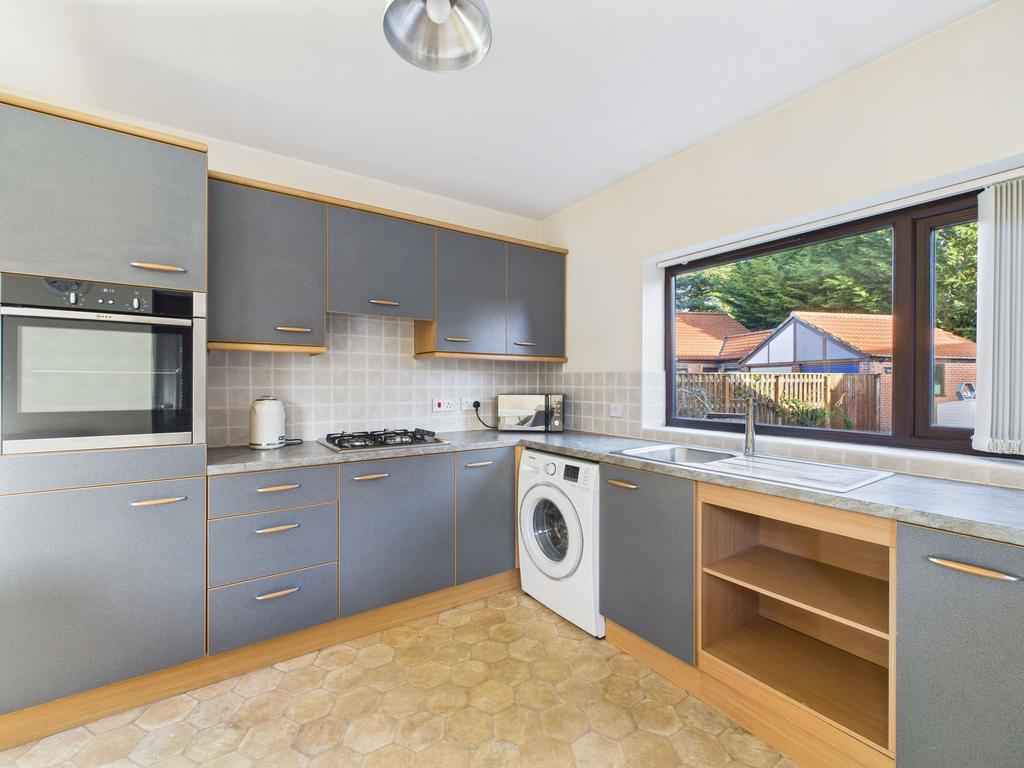 Dining kitchen