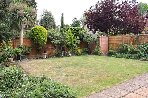 undefined, Canterbury Road, Farnborough GU14