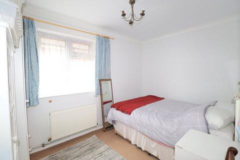 undefined, Canterbury Road, Farnborough GU14