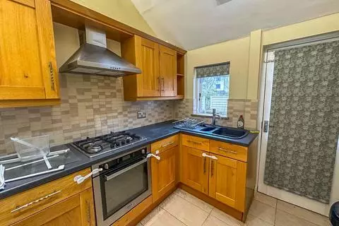 3 bedroom house to rent – pohled 3