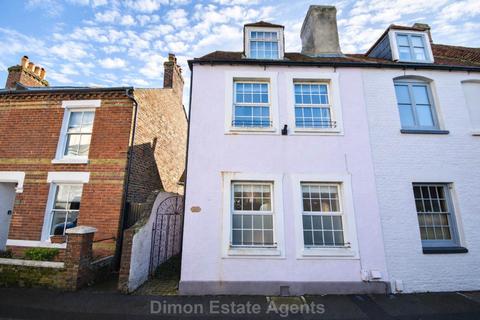 2 bedroom end of terrace house for sale, Church Road, Alverstoke