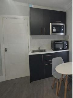 Studio to rent, Quantock Gardens, London, NW2