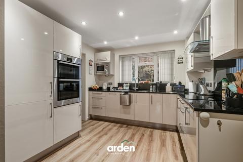 undefined, Damson Close, Callow Hill, B97