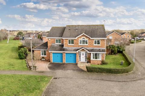 5 bedroom detached house for sale, Muddiford Lane, Milton Keynes MK4
