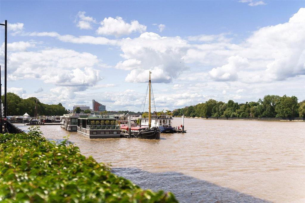 Riverside Quarter