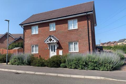 3 bedroom semi-detached house for sale, Peake Way, Charlton, Andover