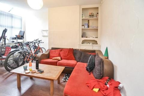 4 bedroom terraced house for sale, Braemar Road, Manchester M14
