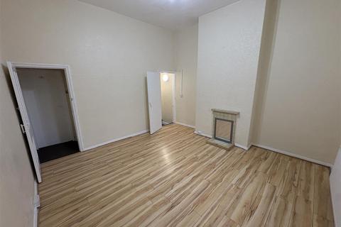 2 bedroom terraced house to rent, Palace Street Bury Lancashire