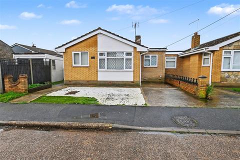 2 bedroom detached bungalow for sale, Westman Road, Canvey Island SS8