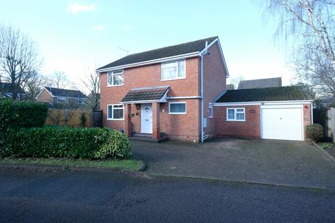 4 bedroom detached house for sale, Poplar Drive, Marchwood SO40
