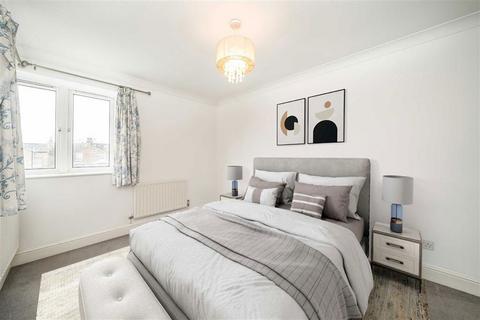 1 bedroom flat for sale, Beresford House, London SW4