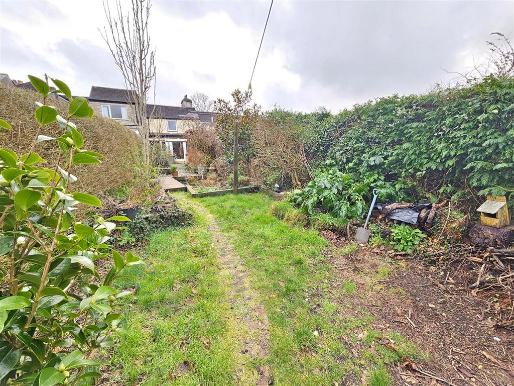 Rear Elevation and Garden.jpg