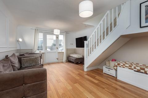 2 bedroom end of terrace house for sale, 20 Laing Gardens, Broxburn, EH52 6XT