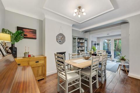 undefined, Empress Drive, Chislehurst BR7