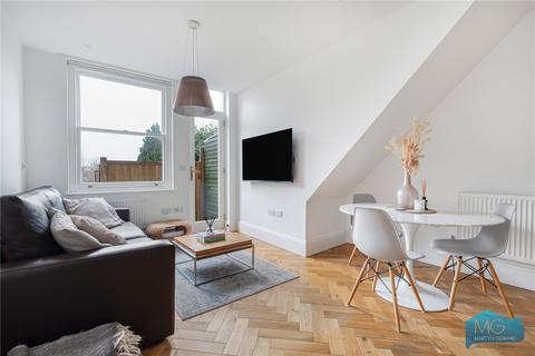 2 bedroom maisonette for sale, Manor Park Road, London, N2