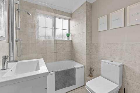 3 bedroom detached house for sale, Berkeley Road, Loudwater, HP10