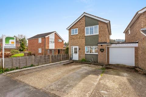 undefined, Berkeley Road, Loudwater, HP10