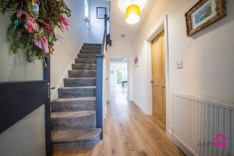 3 bedroom semi-detached house for sale, Park Road South, Newton-Le-Willows, WA12