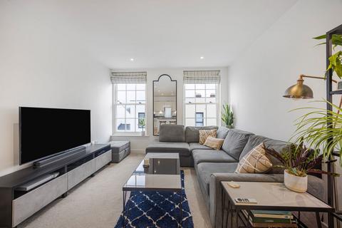 2 bedroom flat for sale, Regency Place, Cheltenham, GL52 2AS